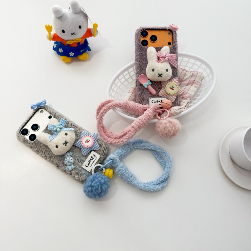 Fashion Ins Cute Cartoon fluf - огляд і ціна Cute Cartoon Wrist Strap Silicone Case