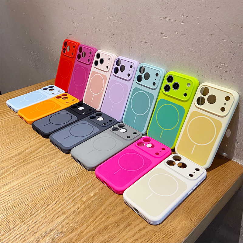 Color Blocking Liquid Silicone - огляд і ціна Liquid Silicone Magnetic Phone Case