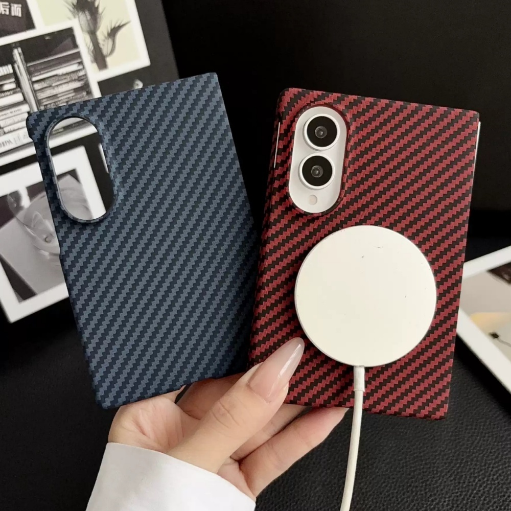 Carbon Fiber For Magsafe Case  - огляд і ціна Screen Protectors